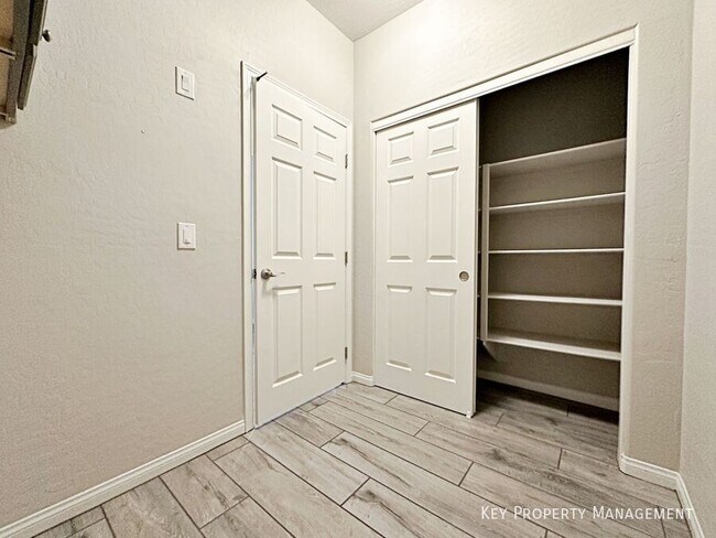 Building Photo - 6033 Torciano St