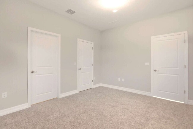 Building Photo - Brand New 4-Bedroom Gem with 2 Full Baths on Large Lot in Lehigh Acres – A Perfect Family Haven!