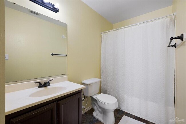 Building Photo - 12 Copper Ave