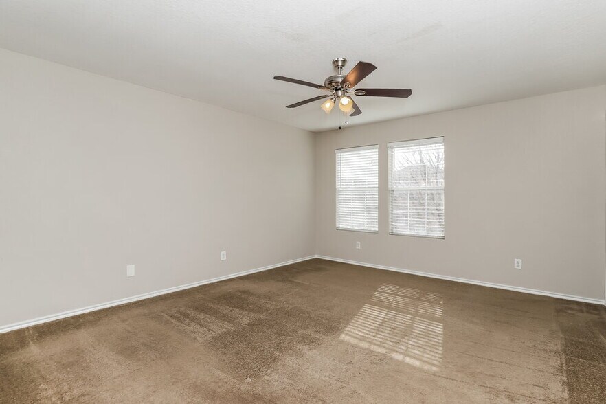 Building Photo - 9935 Amber Breeze