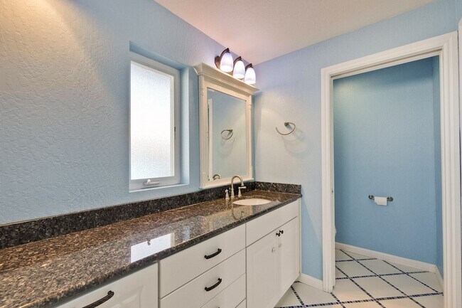 Building Photo - Wow! What a Great Home! Available Soon!