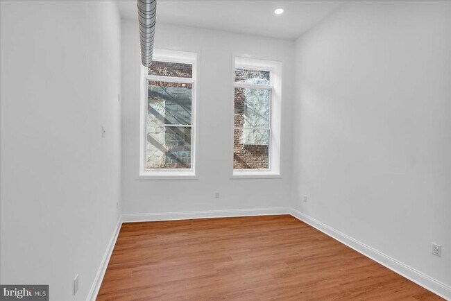 Building Photo - 1406-10 Fairmount Ave