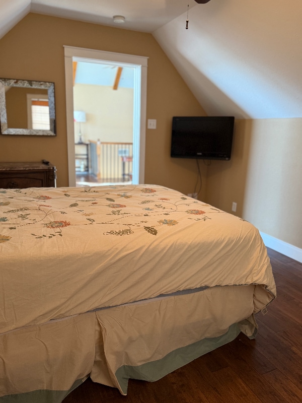 Building Photo - 3045 Red Bluff Cir