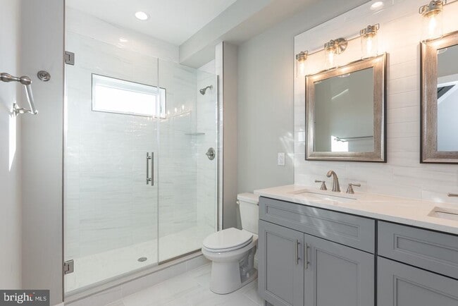 Building Photo - 1903 N Philip St