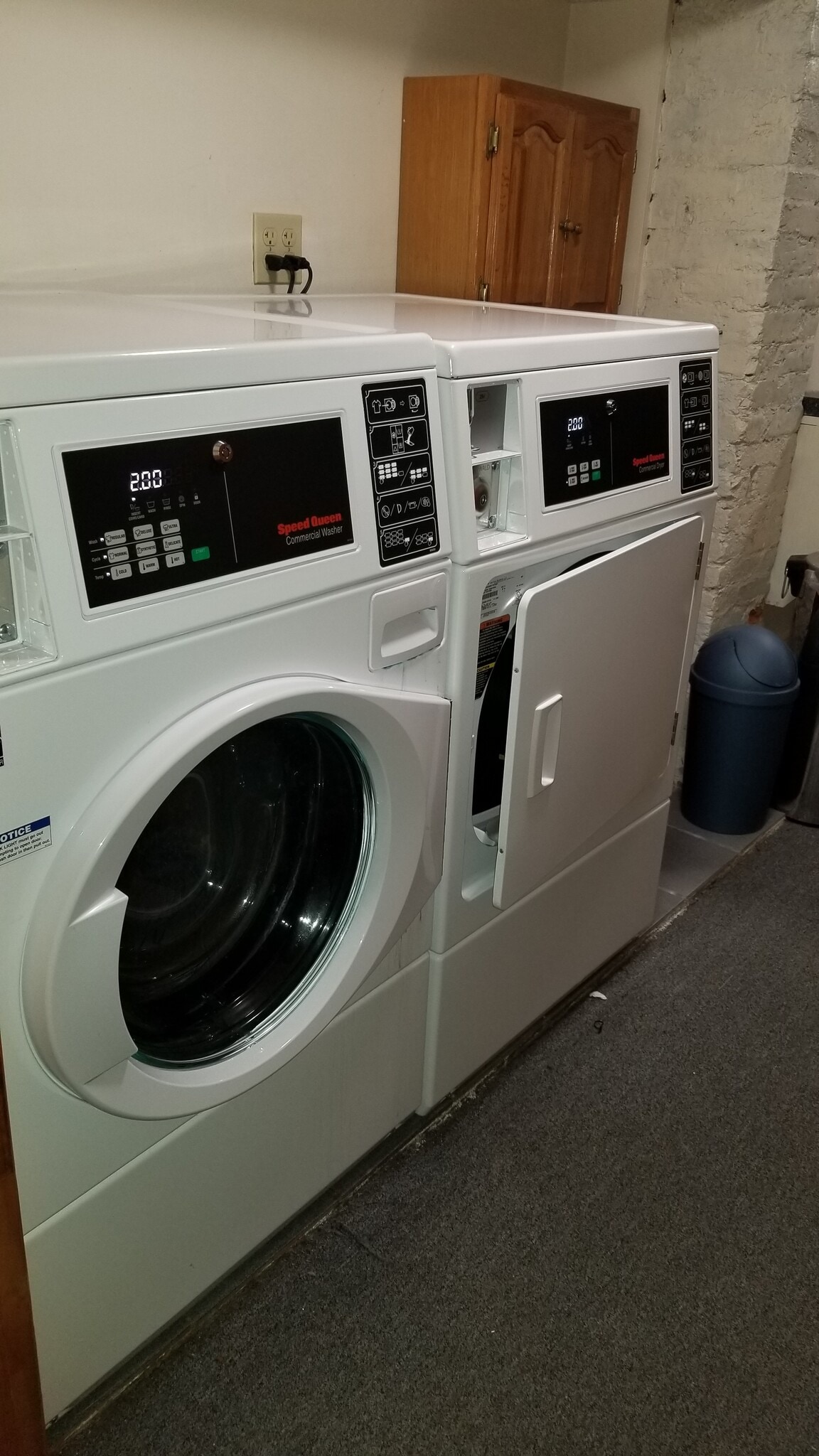 Building Photo - 67 Baldwin St