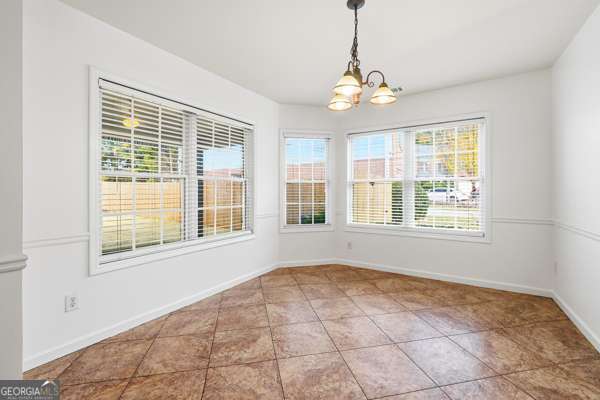 Building Photo - 4545 Parkview Walk Dr