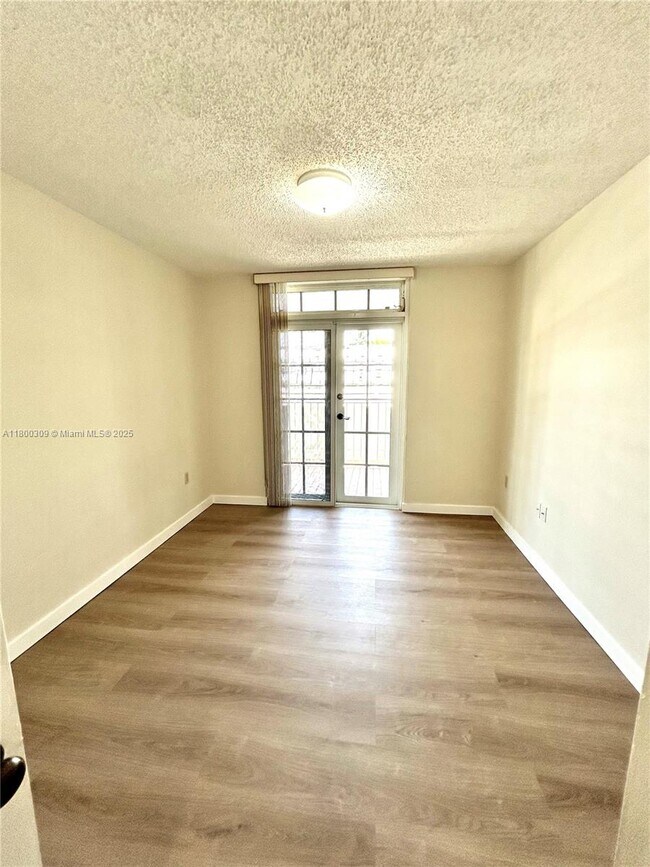 Building Photo - 1280 S Alhambra Cir