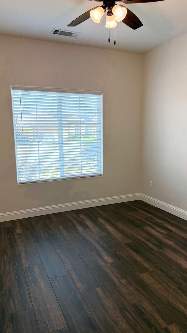 Building Photo - Gorgeous Move-In Ready Home by Frontier High School