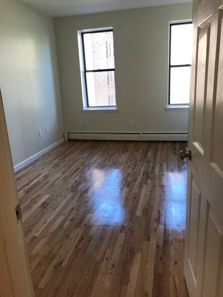 Building Photo - 507 W 173rd St