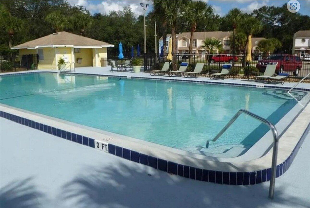 Building Photo - 11112 Essex Ridge Ct