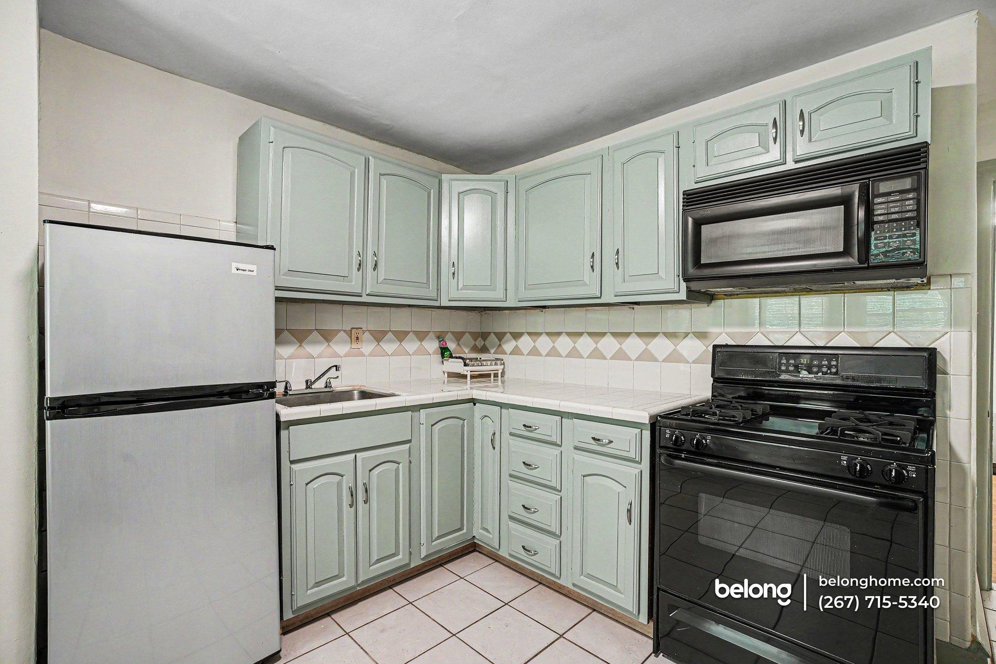 Building Photo - 5118 Oakland St