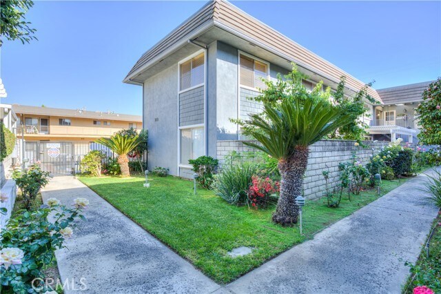 Building Photo - 850 Arcadia Ave