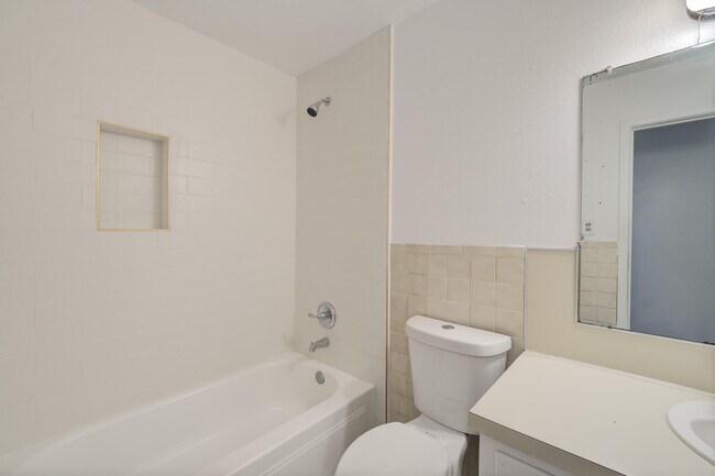Building Photo - 4432 29th St