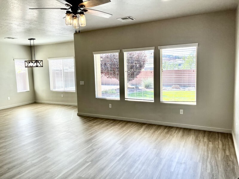 Building Photo - 3676 E Antares Ln