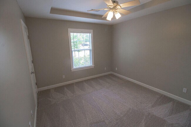 Building Photo - 7106 Stanwood Dr