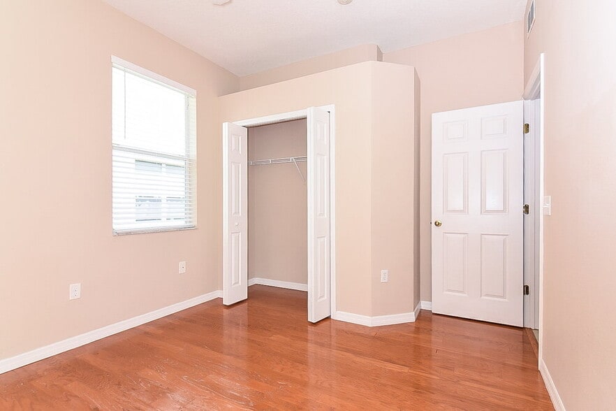 Building Photo - 14223 Tree Swallow Way