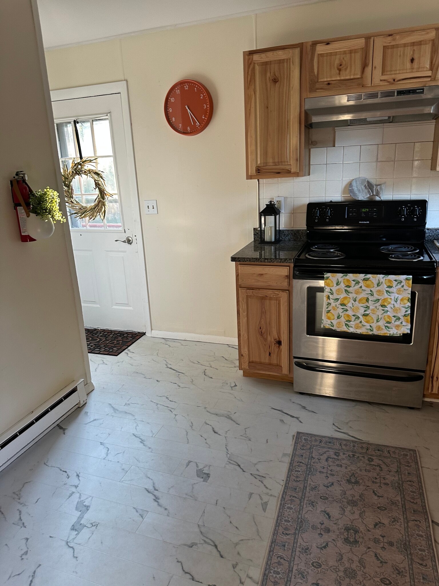 Kitchen - 91 Faith St
