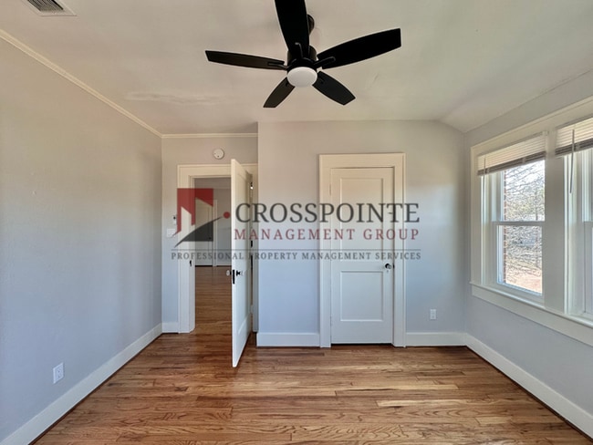 Building Photo - Charming Updated 2-Bedroom in Historic Quadplex Near Downtown Tyler!