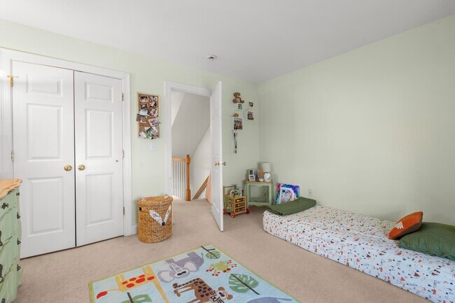 Building Photo - 85 Camp Ave