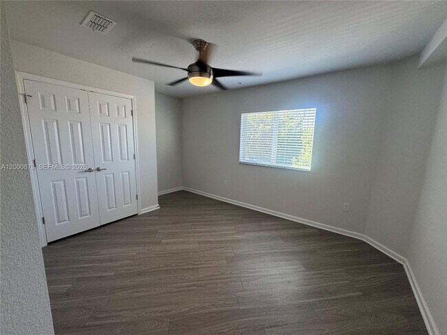 Building Photo - 448 W Georgia St