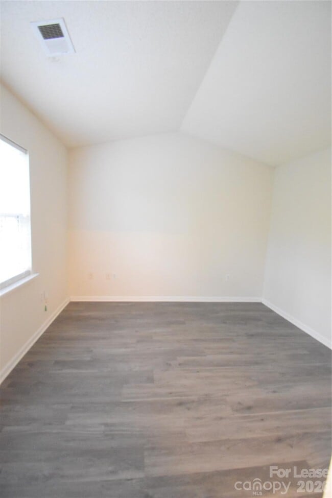 Building Photo - 12563 Bluestem Ln