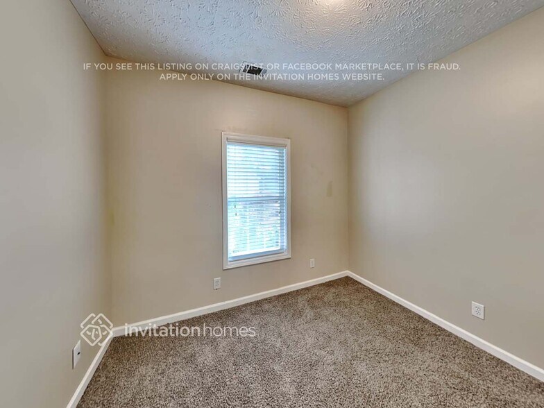 Building Photo - 304 Apache Dr