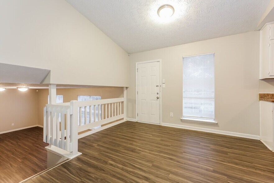 Building Photo - 3693 Ashbill Ct