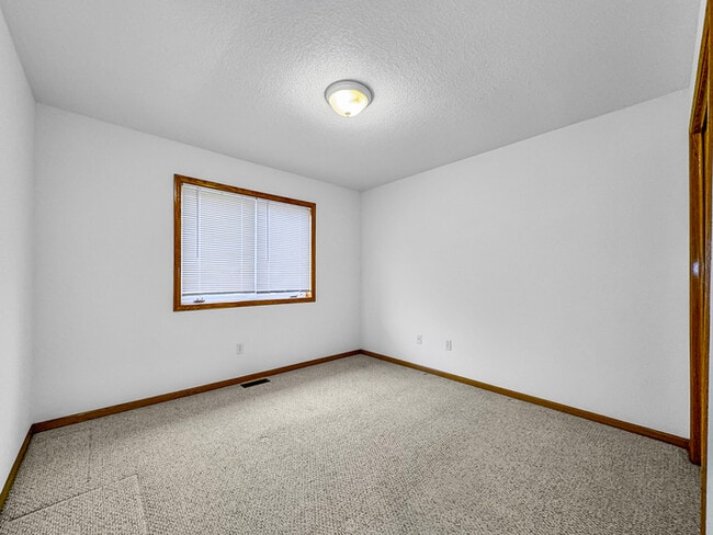 Building Photo - 3510 Rose Ave