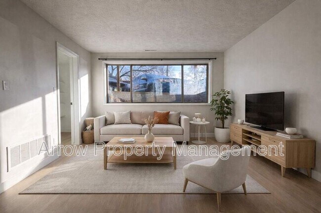 Building Photo - 3341 Holdrege St