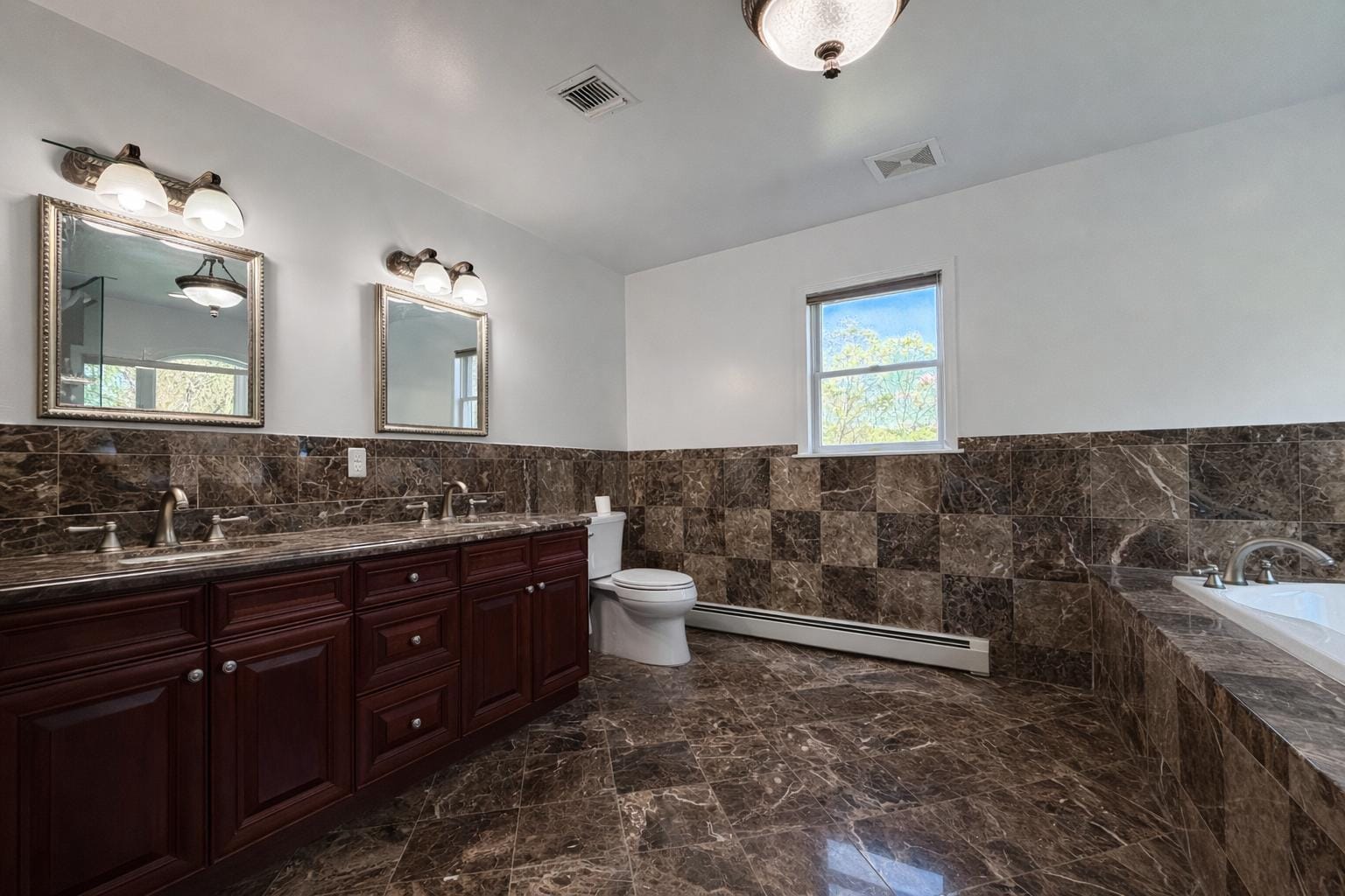 Building Photo - 12 Fortune Way