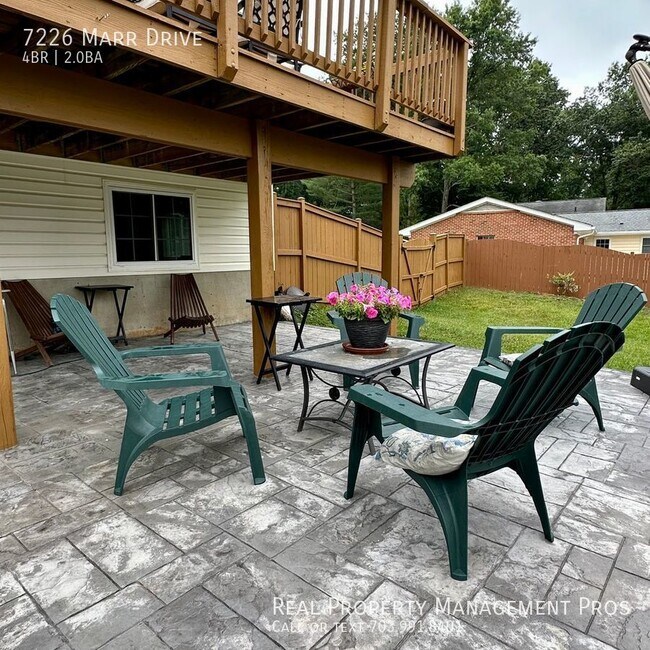 Building Photo - 7226 Marr Dr