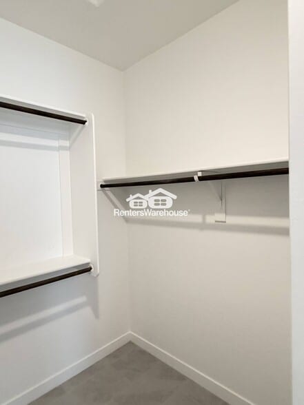 Building Photo - 4152 E Austin Dr