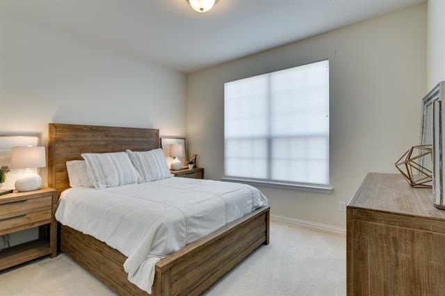 Building Photo - 4800 Meadow Falls Dr