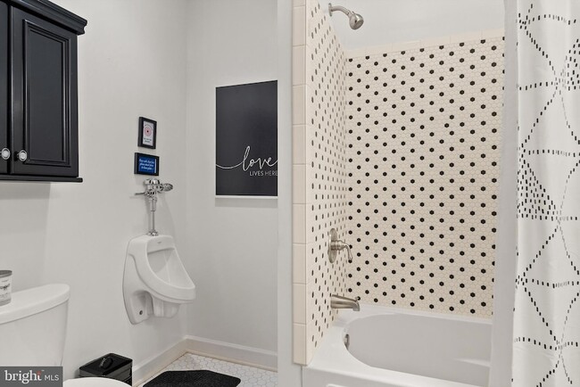 Building Photo - 3369 Preston Shore Dr