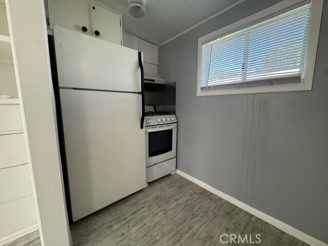 Building Photo - 3759 Ocana Ave