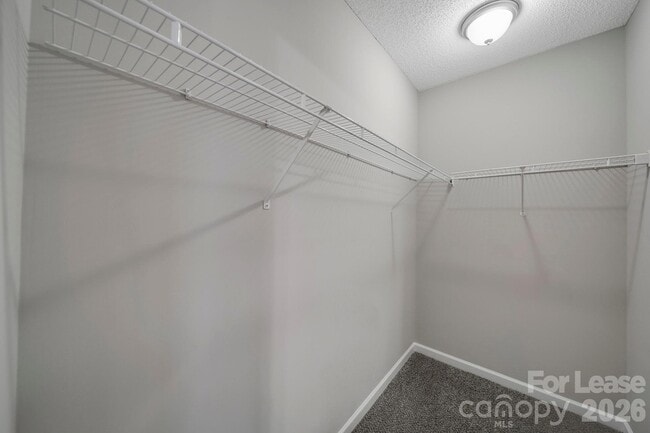 Building Photo - 232 Butler Pl