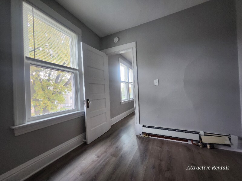 Building Photo - 1316 Otto Blvd