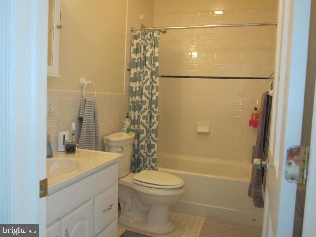 Building Photo - 133 S 18th St