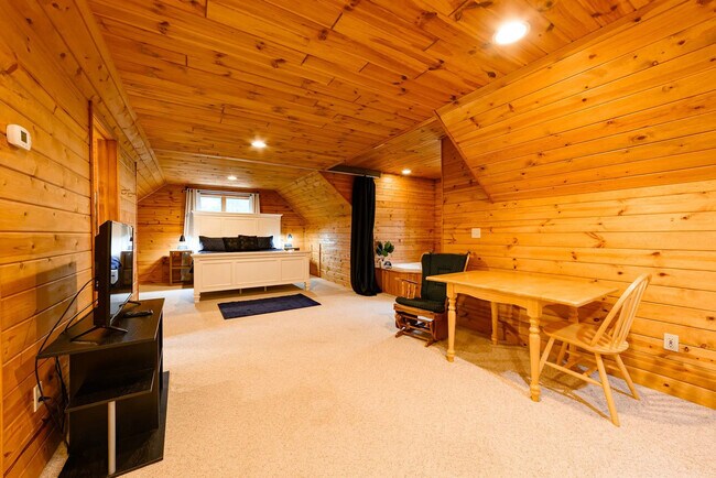 Building Photo - 2986 Patrick Dr