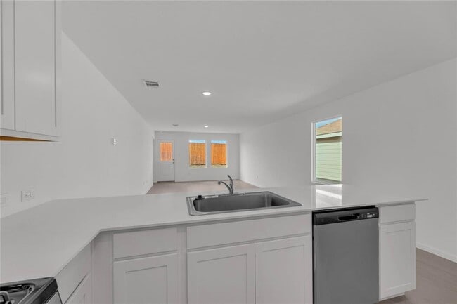 Building Photo - 263 Ottawa Way