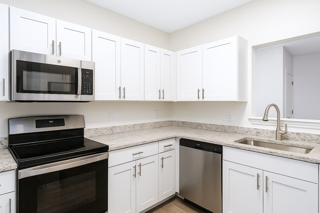 Primary Photo - Greenwich Place