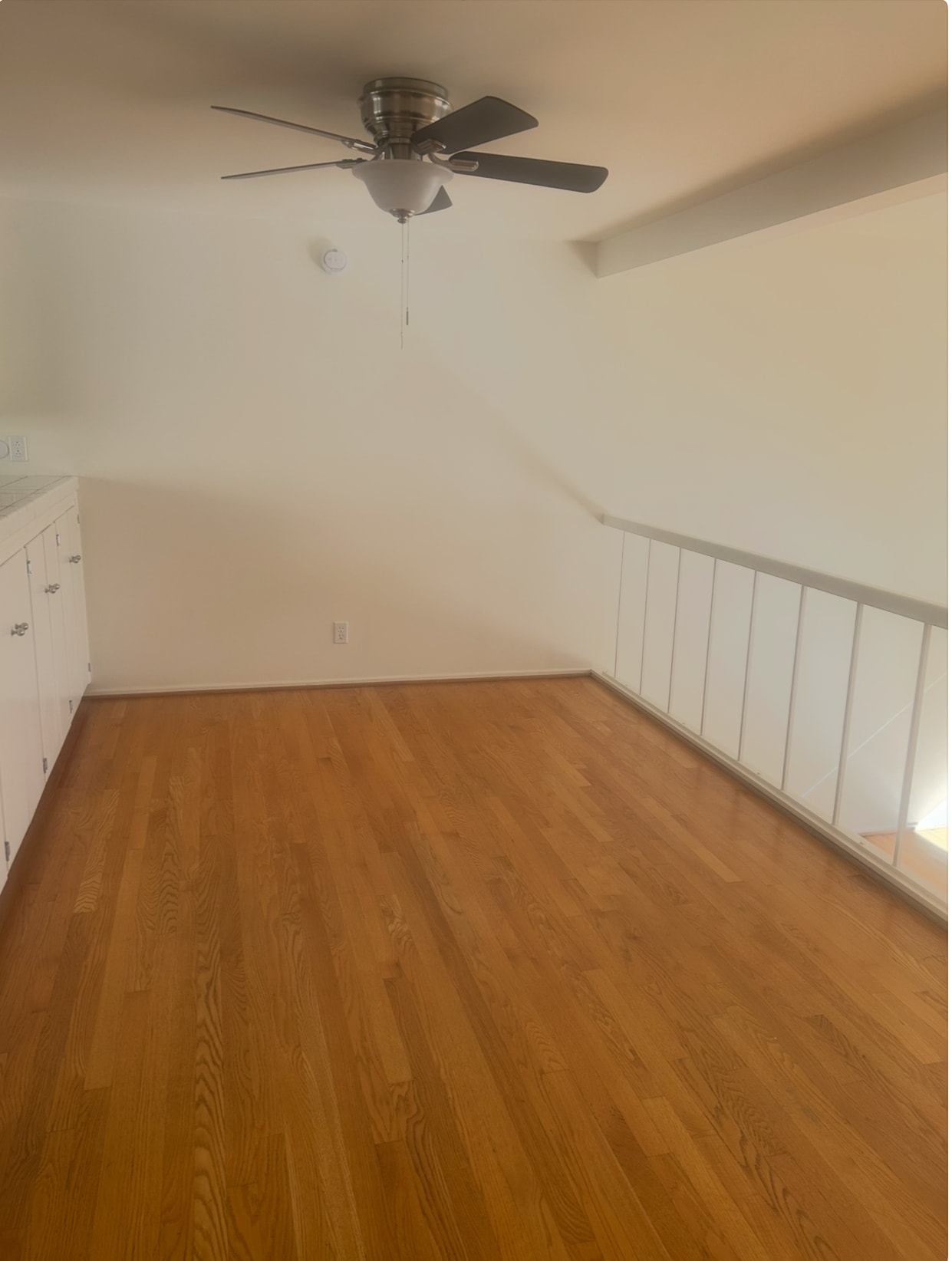 Dining Room - 4452 W Kling St