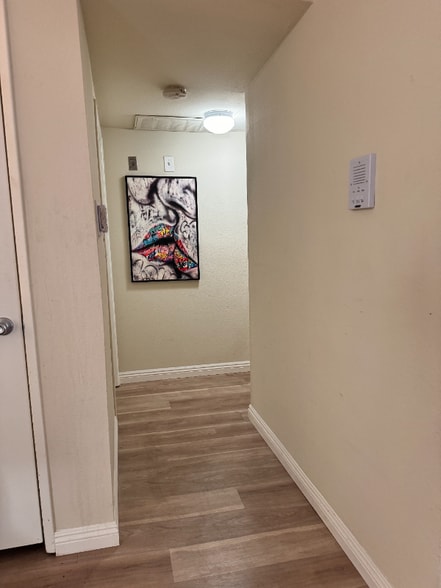 Building Photo - 2425 Purdue Ave