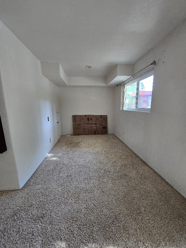 Building Photo - 3345 Oliphant St