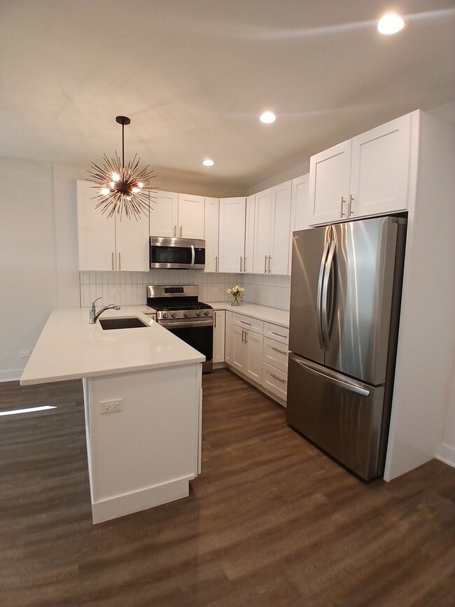 Building Photo - 4608 S Indiana Ave