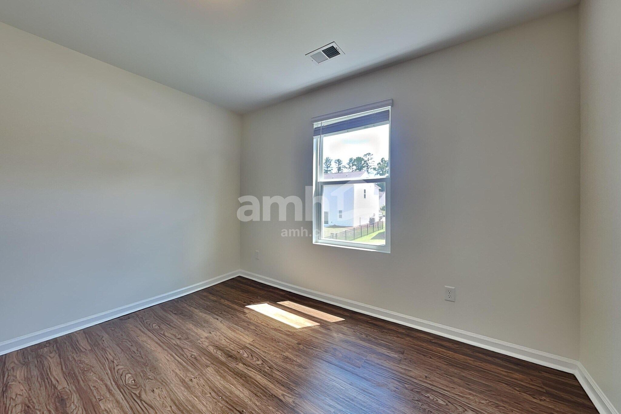 Building Photo - 125 Orion Way