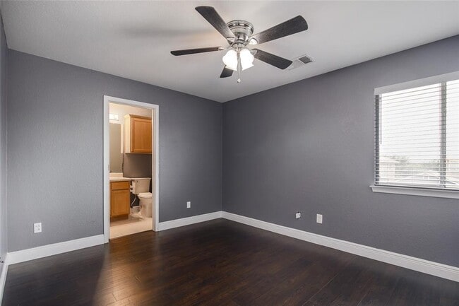 Building Photo - 2721 Crimson Sky Ct
