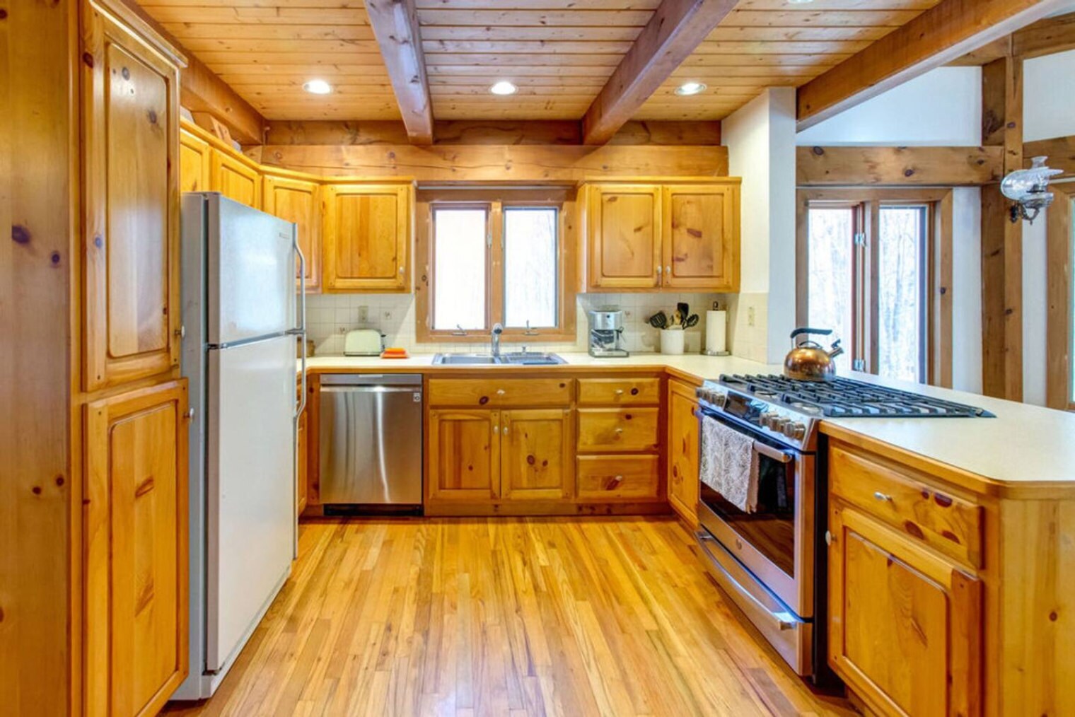 Building Photo - 93 Zych Rd