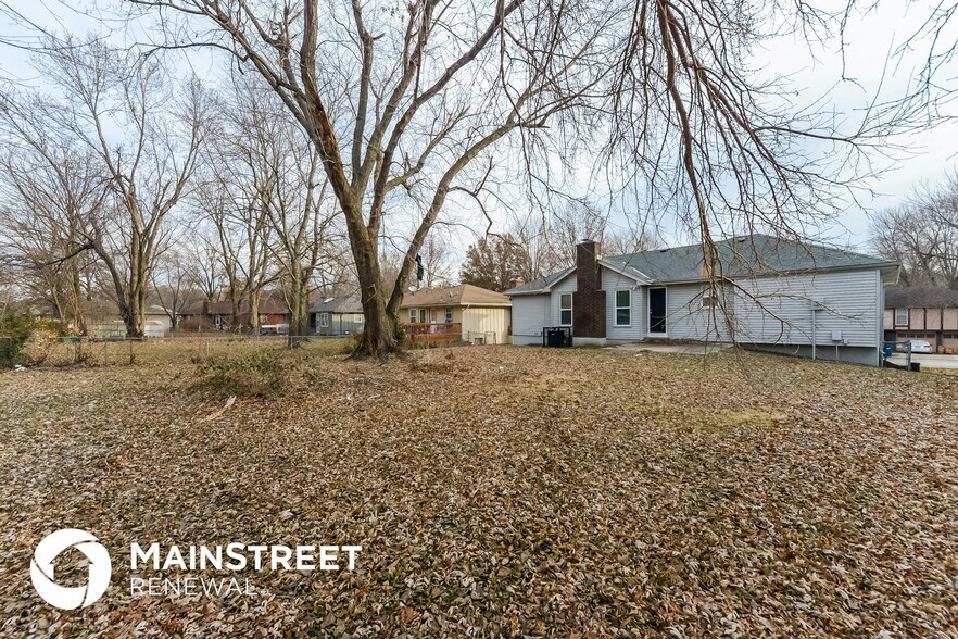 Building Photo - 13310 Palmer Ave