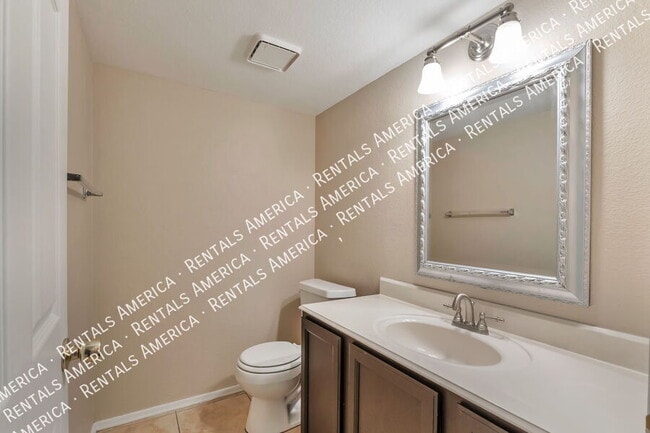 Building Photo - 10327 N Mineral Spring Ln